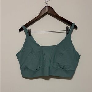 Old Navy Active Light Support Bra in Soft Teal